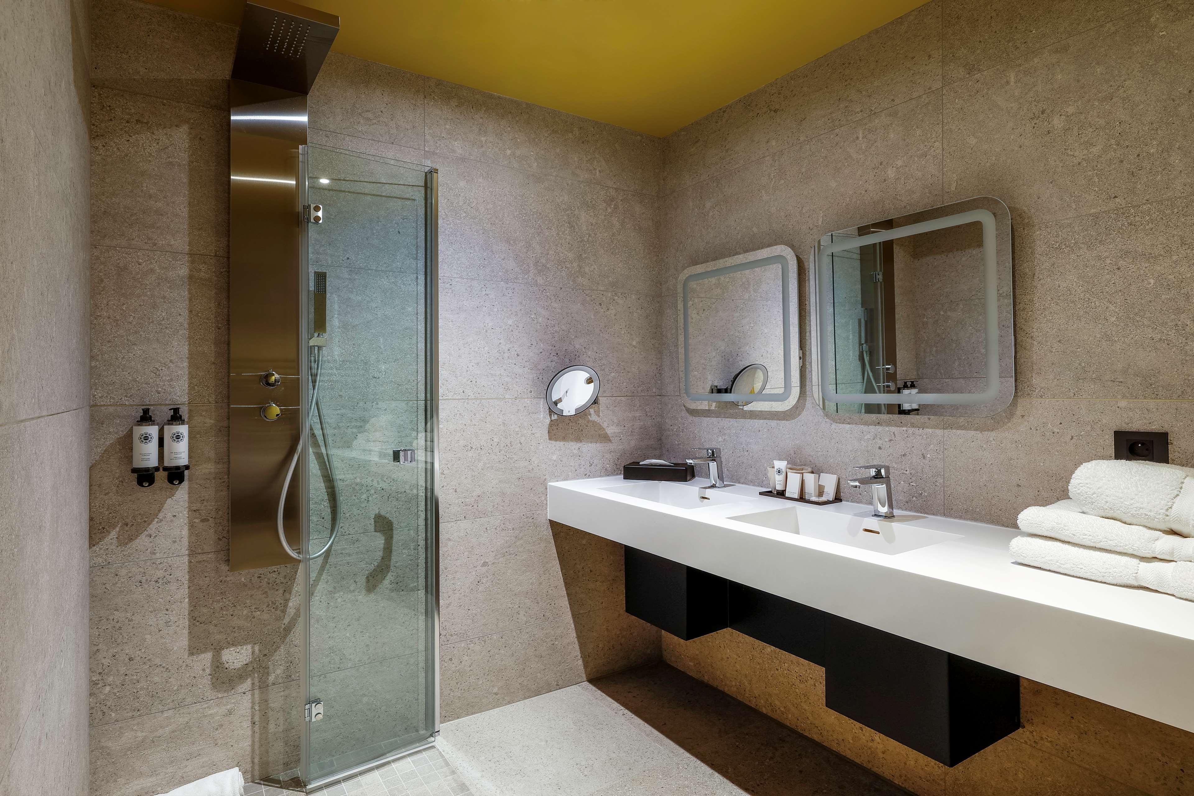 Leprince Hotel Spa; Best Western Premier Collection Le Mans Buitenkant foto